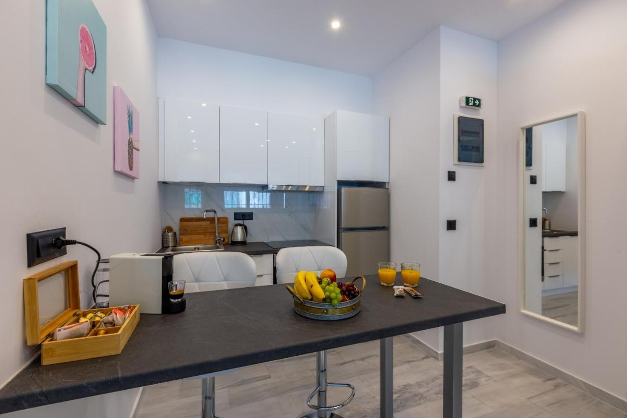 אתונה Mandevilia Suites מראה חיצוני תמונה
