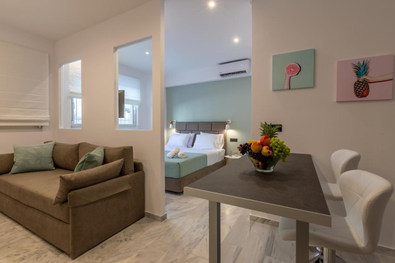 אתונה Mandevilia Suites מראה חיצוני תמונה