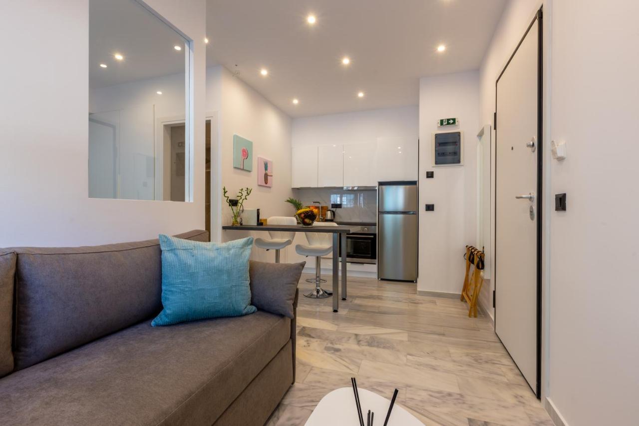 אתונה Mandevilia Suites מראה חיצוני תמונה